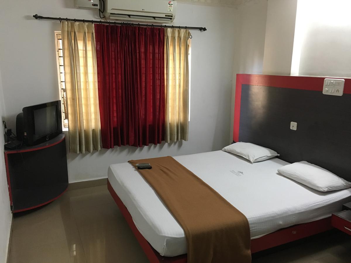 Hotel Town Gate Mangalore Exterior photo